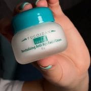 Възстановяващ крем против стареене за лице Fucoidan