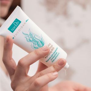 Почистващо мляко за лице и деколте Fucoidan, 100 гр.