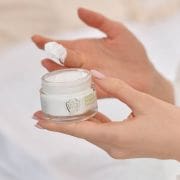 Успокояващ и защитен крем за лице Vita Derm