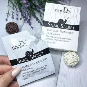 Многофункционален крем за лице със секрет от охлюви Snail Secret, 10 мл.